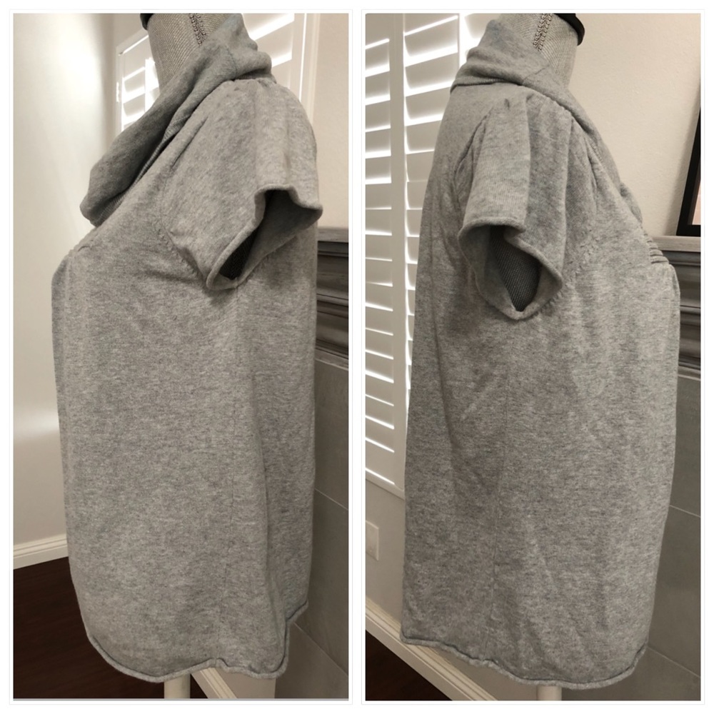 Short sleeve sweater with cowl neck - Picture 2 of 3